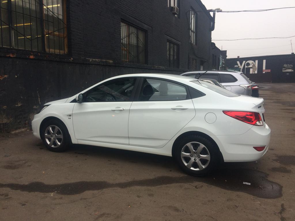 Hyundai Accent инструкция по эксплуатации скачать