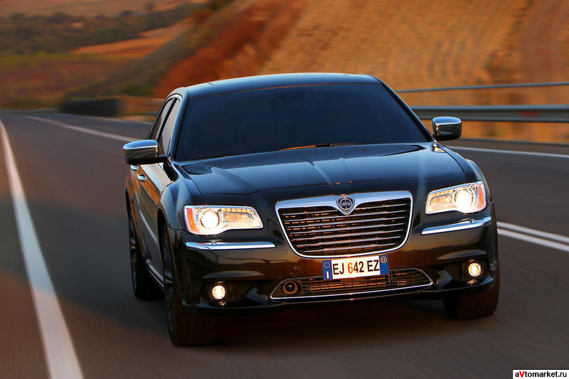 Lancia Thema 2011