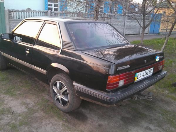 Opel Ascona 1985