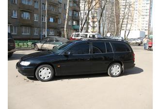 Opel Omega Stationwagon 2.2i-16V