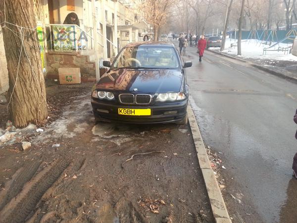 BMW 323i, E46 2.5BiVanos M52TU.
