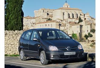 Nissan Tino