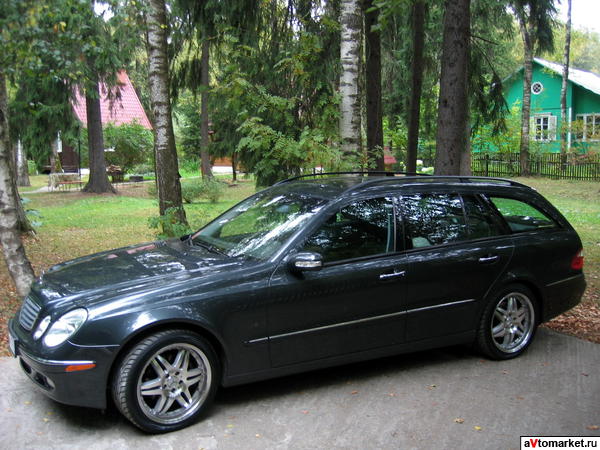 Mercedes-Benz E320 4matic (W211)