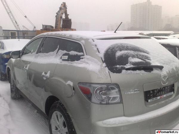 Mazda CX-7.