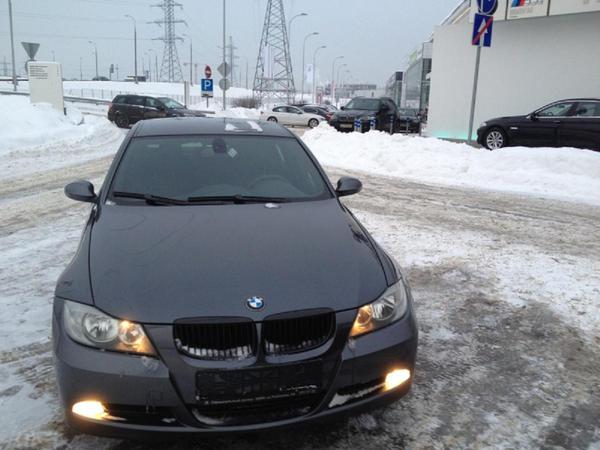 320D E90