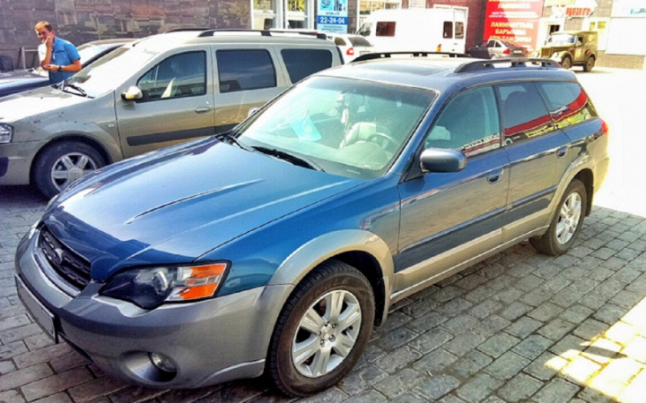 Субару Оутбэк 2005г 2,5 АКПП США