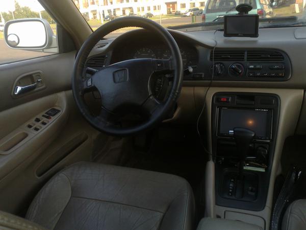 Honda Accord USA 2.2 VTEC 1997г.