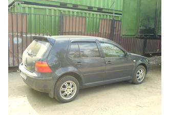 Volkswagen Golf 1.6