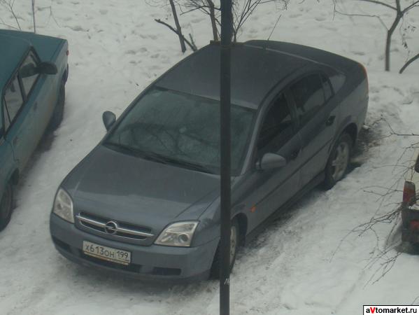 Один год - 12000 км - Опель Вектра С 1,8 механика.
