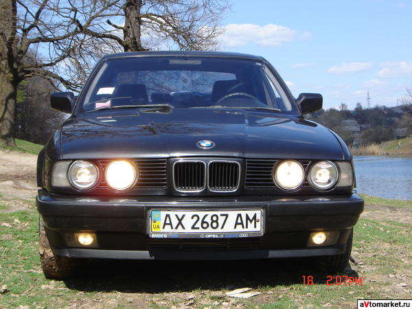 БМВ 520.