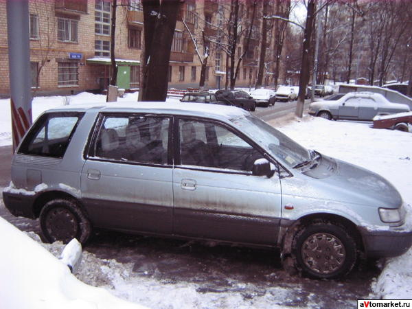 Семейный минивен