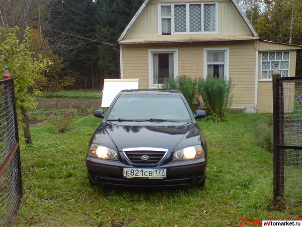 Hyundai Elantra 1.6i (2004 г.в.).