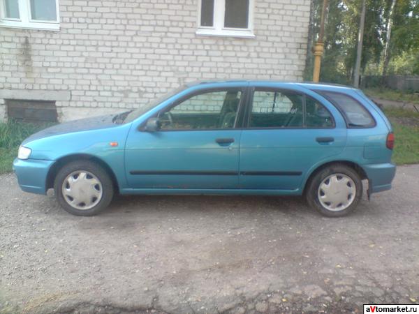 Ниссан Альмера 1993 хэтчбек