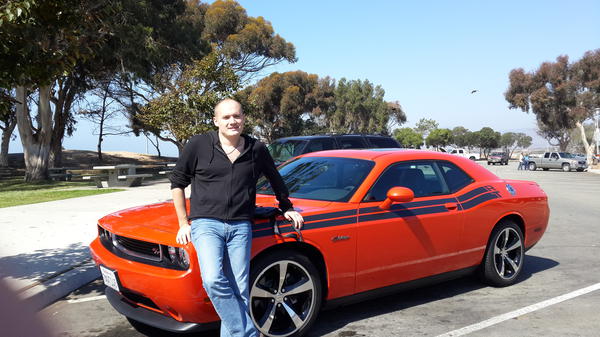 Challenger vs Camaro