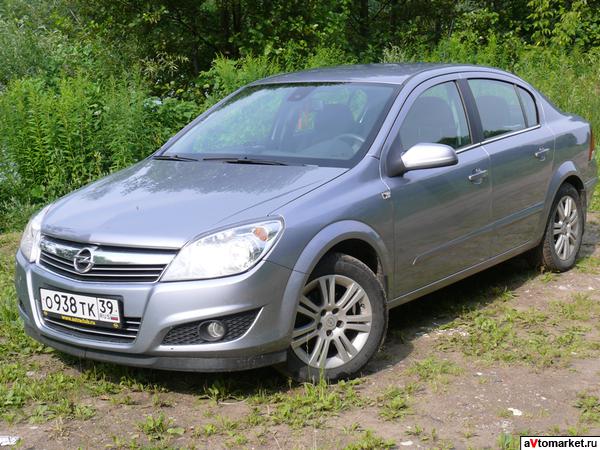 Opel Astra Sedan 1,6MT.