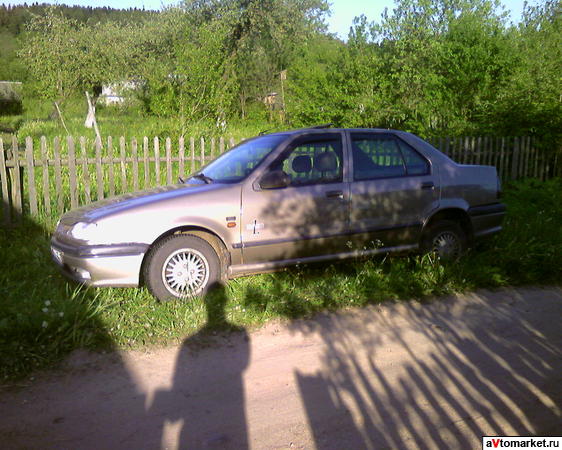 Le premier automobile.