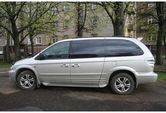 Chrysler Grand Voyager 3.3i V6 AWD