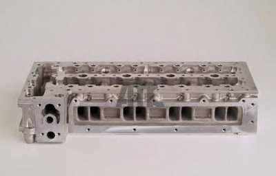 AMC 908585k -  Головка цилиндра