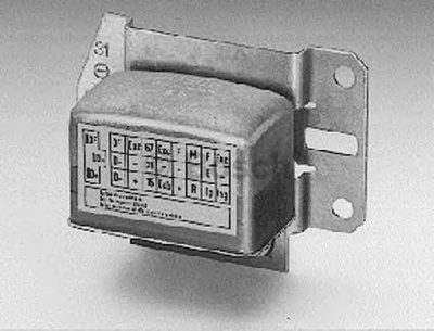 BOSCH 0192062008 -  Регулятор генератора