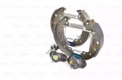 BOSCH 0204114002 -  Комплект тормозных колодок