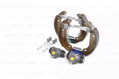 BOSCH 0204114127 -  Комплект тормозных колодок