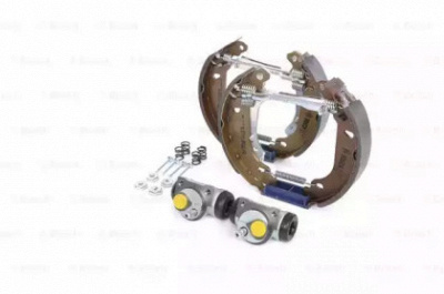 BOSCH 0204114129 -  Комплект тормозных колодок
