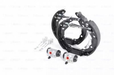 BOSCH 0204114152 -  Комплект тормозных колодок