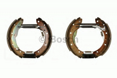BOSCH 0204114518 -  Комплект тормозных колодок
