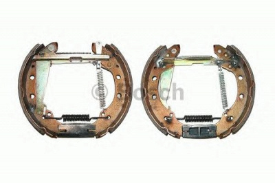 BOSCH 0204114547 -  Комплект тормозных колодок