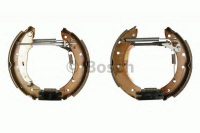 BOSCH 0204114548 -  Комплект тормозных колодок