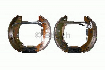 BOSCH 0204114607 -  Комплект тормозных колодок