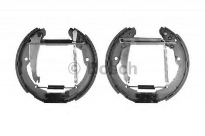 BOSCH 0204114635 -  Комплект тормозных колодок