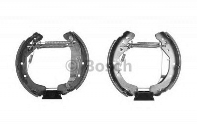 BOSCH 0204114636 -  Комплект тормозных колодок