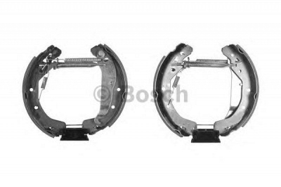 BOSCH 0204114642 -  Комплект тормозных колодок