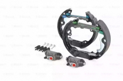 BOSCH 0204114644 -  Комплект тормозных колодок