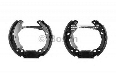 BOSCH 0204114645 -  Комплект тормозных колодок