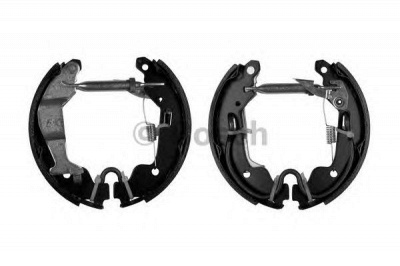 BOSCH 0204114648 -  Комплект тормозных колодок