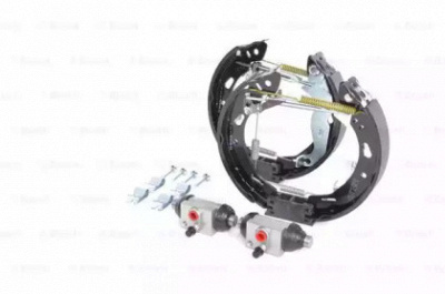 BOSCH 0204114666 -  Комплект тормозных колодок