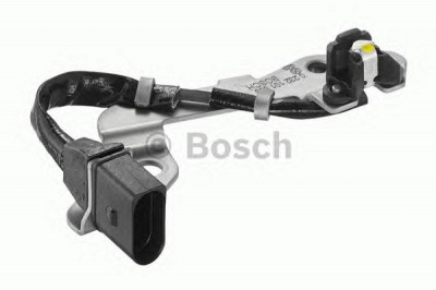 BOSCH 0232101038 -  Датчик, положение распределительного вала