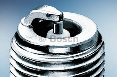 BOSCH 0241274505 -  Свеча зажигания