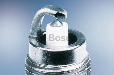 BOSCH 0242229680 -  Свеча зажигания