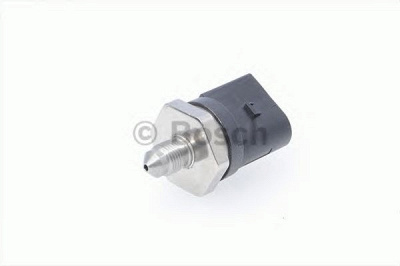 BOSCH 0261230384 -  Датчик, давление подачи топлива