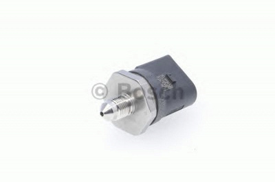 BOSCH 0261545026 -  Датчик, давление подачи топлива