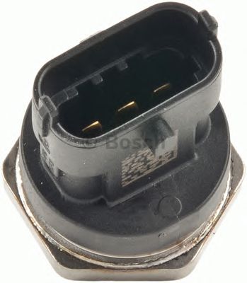 BOSCH 0261545052 -  Датчик, давление подачи топлива