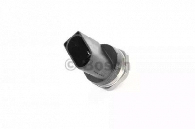 BOSCH 0261545071 -  Датчик, давление подачи топлива