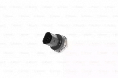 BOSCH 0261545106 -  Датчик, давление подачи топлива