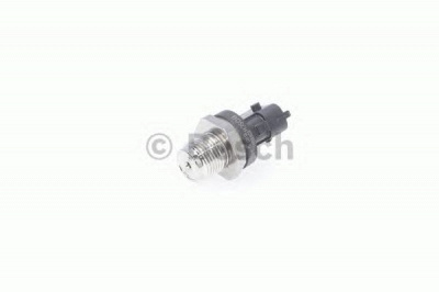 BOSCH 0281006117 -  Датчик, давление подачи топлива