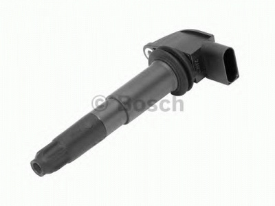 BOSCH 0986221070 - Катушка зажигания