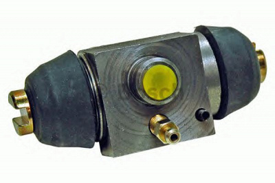 BOSCH 0986475821 -  Колесный тормозной цилиндр