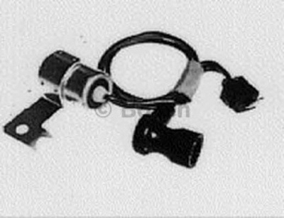 BOSCH 1237330243 - Конденсатор, система зажигания